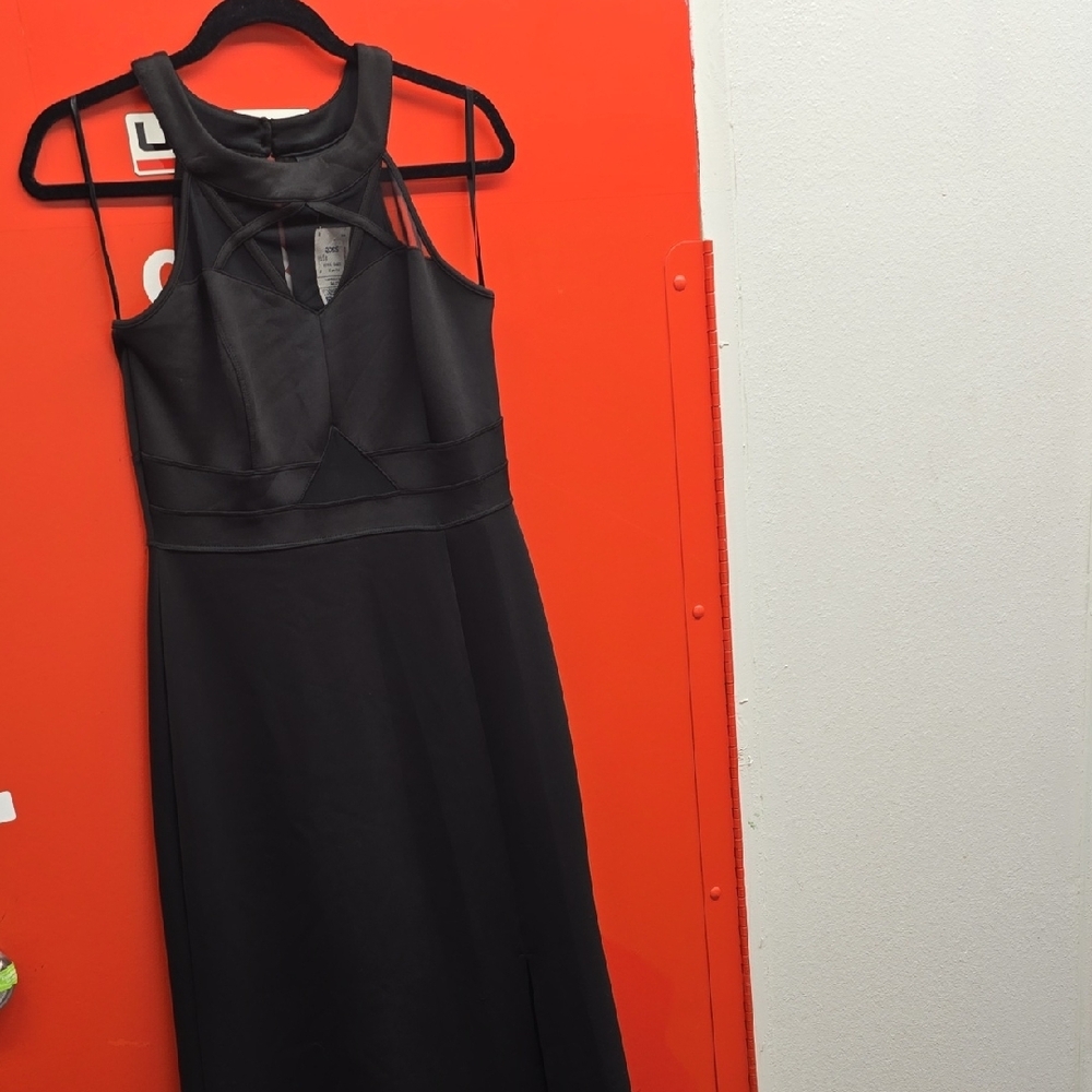 Enfocus Studio Black Backless Dress with Elegant Design